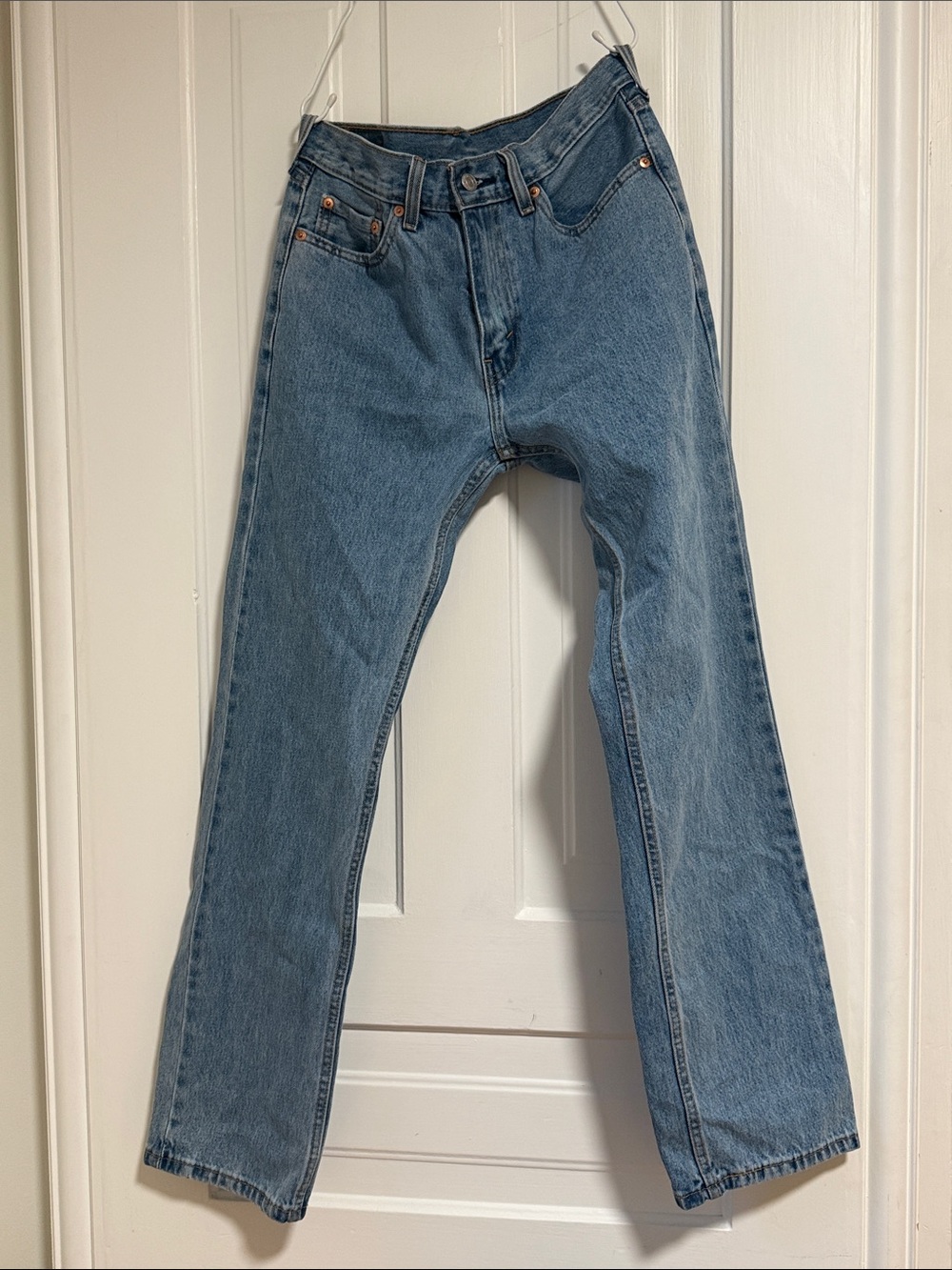 VINTAGE Classic Levi’s Straight-Leg Jeans